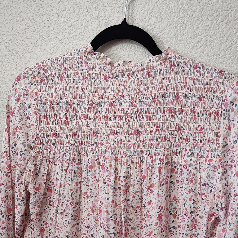 *NWT Cynthia Rowley Pink White Floral Smocked Blouse Long Sleeve Flowy Blouse - Picture 6 of 6